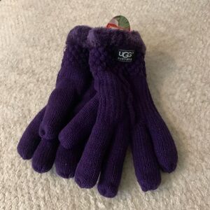 Ugh Gloves